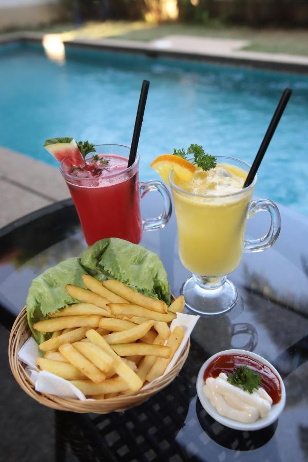 Amverton Cove Golf & Island Resort Banting  Kültér fotó